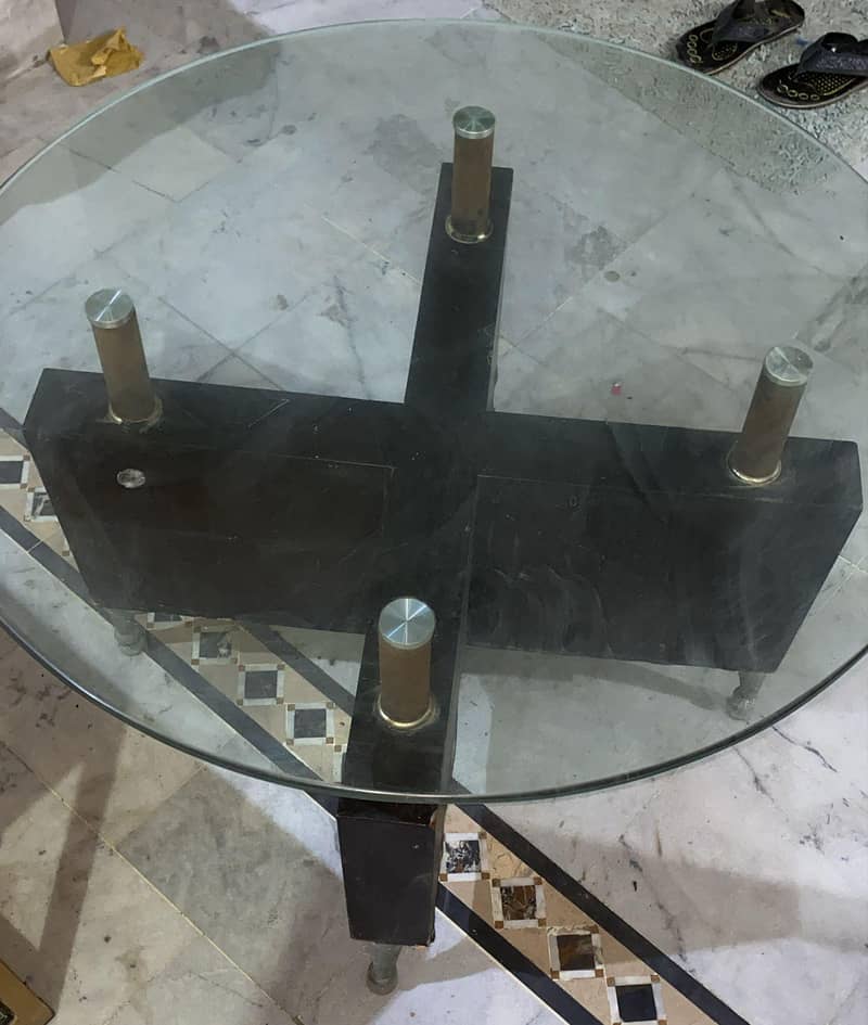 round mirror table 0
