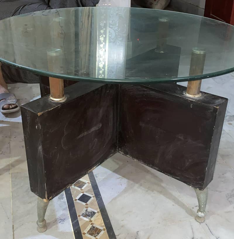 round mirror table 1