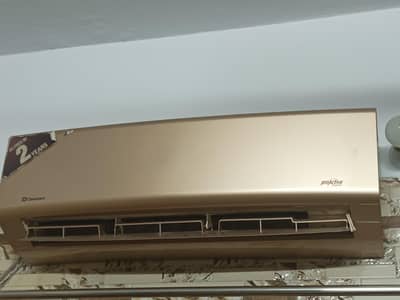 Dawlance AC inverter
