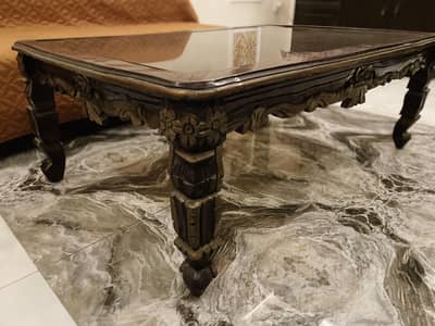 Beautiful Center Table | Pure Sheesham Wood | High Gloss | Glass Top