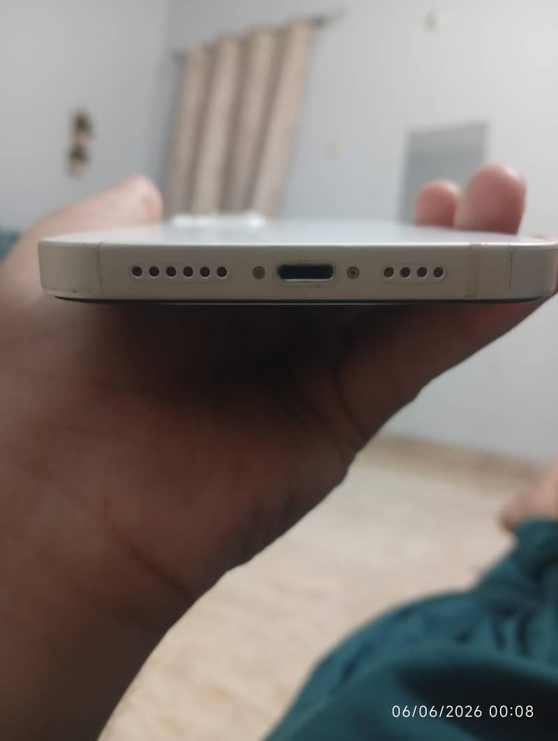 Apple iPhone 14 plus 0