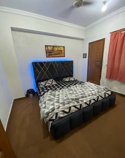 1 room Seprit flat for rent pak Arab society