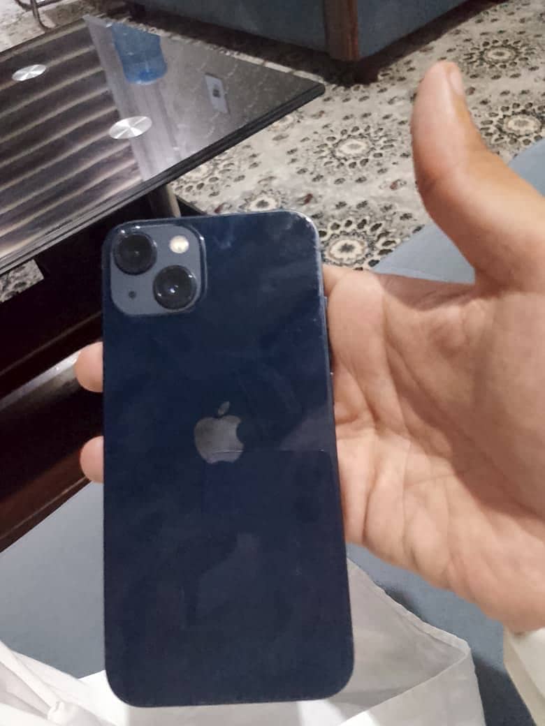 Apple iPhone 13 3