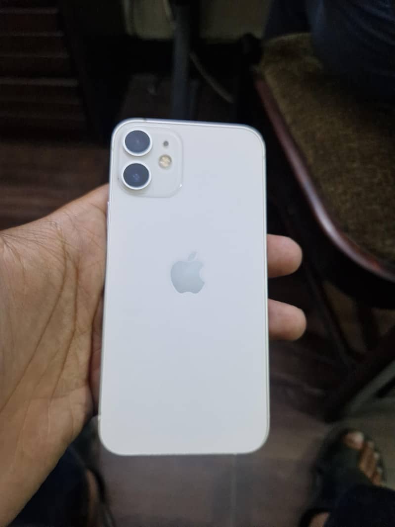 iphone 12 mini 1