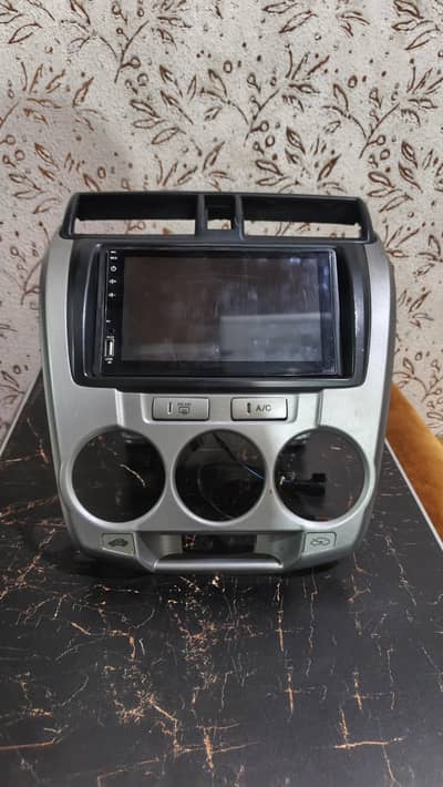 universal CAR lcd (for all)