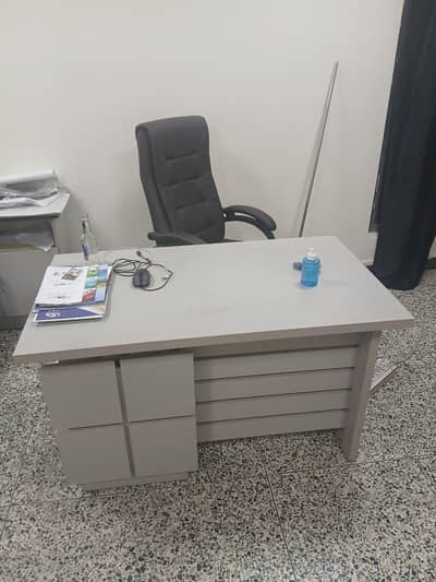 Office Table (Almost New) – Solid & Spacious