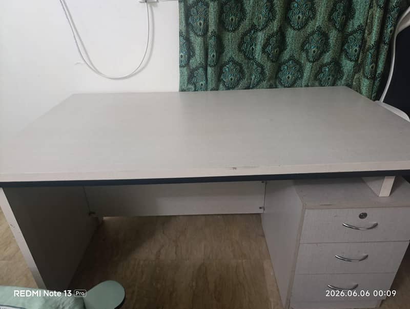 Office Table (Almost New) – Solid & Spacious 4