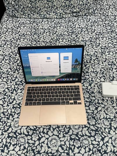 Apple macbook m1 air rose gold 8/256gb - Never Used