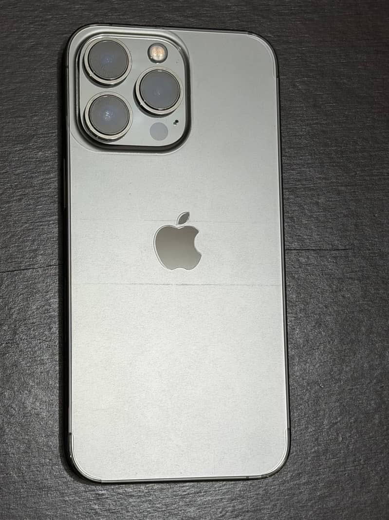 Apple iPhone 13 Pro 256GB | 96% Battery Health | Like New Condition 1