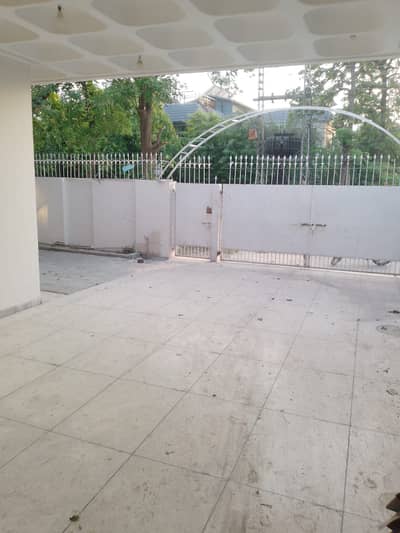 15 Marla Full House For Rent In DHA Phase 1-Lahore