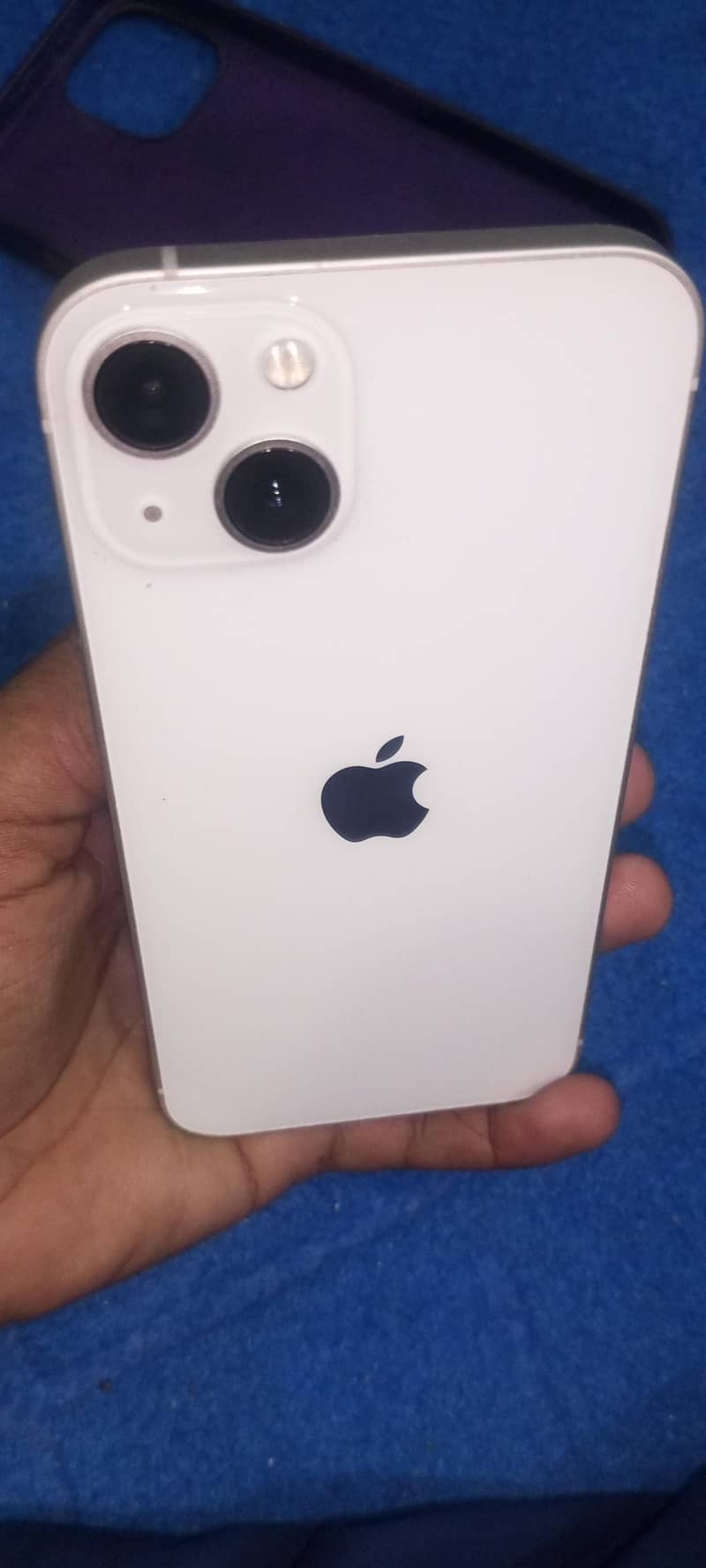 iPhone 13 2
