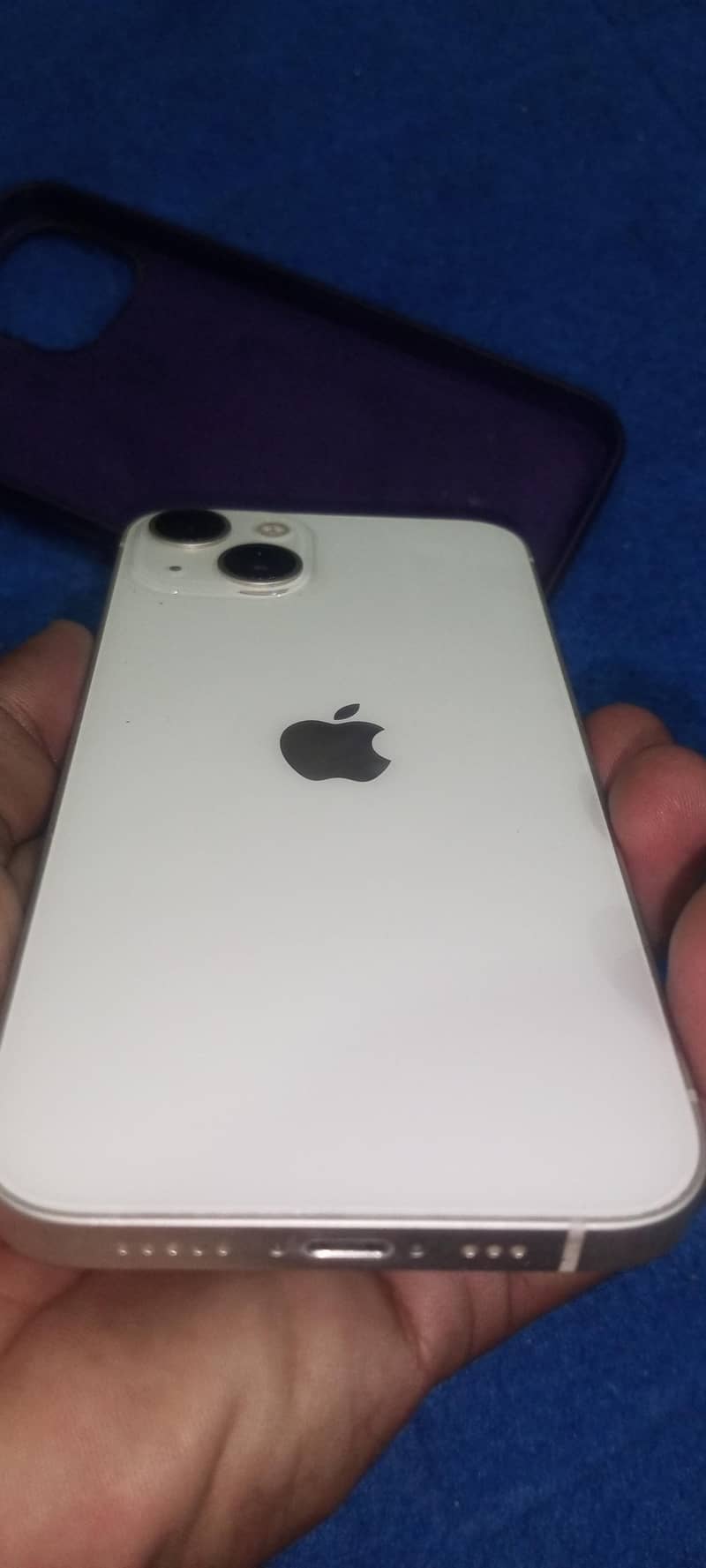 iPhone 13 3