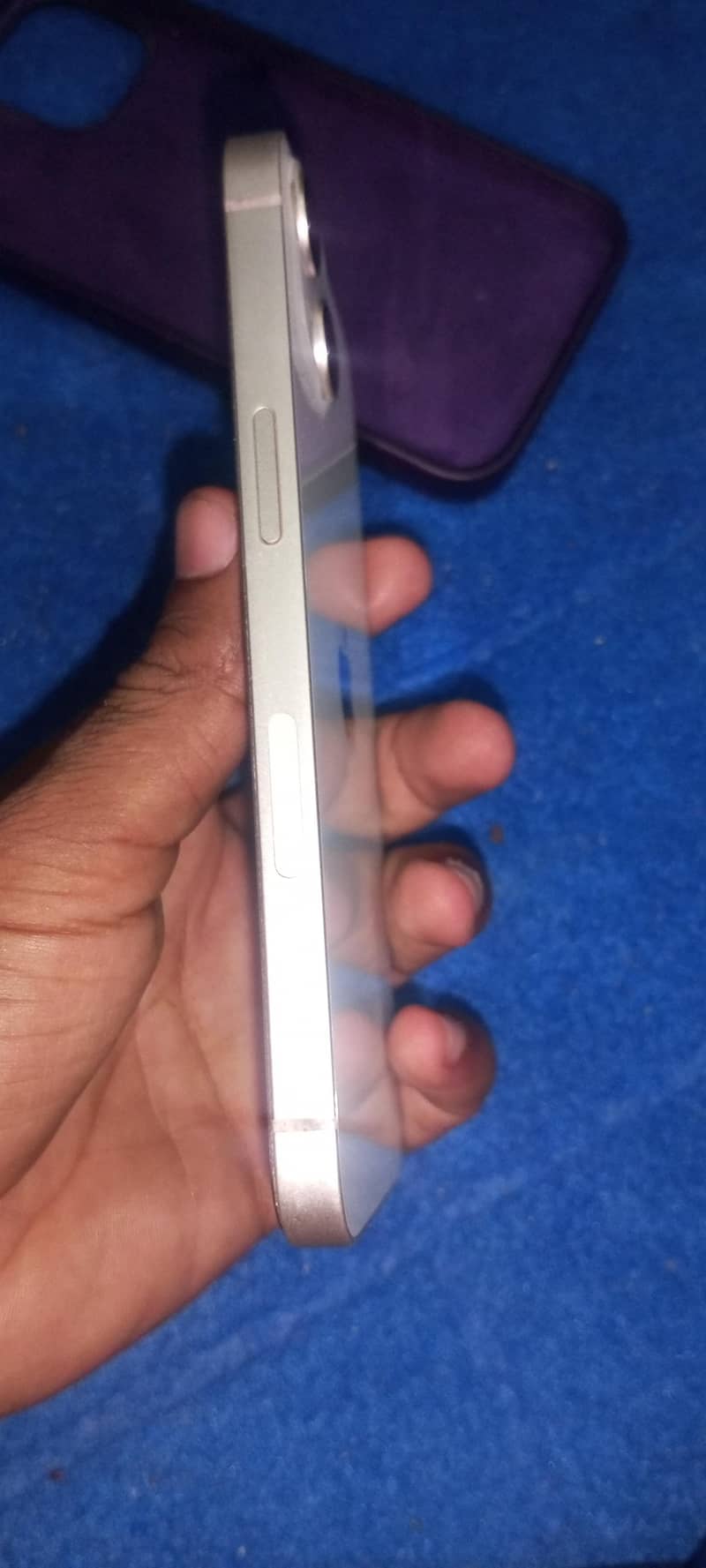 iPhone 13 5