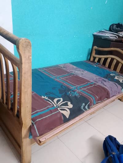 Single bed for sale
