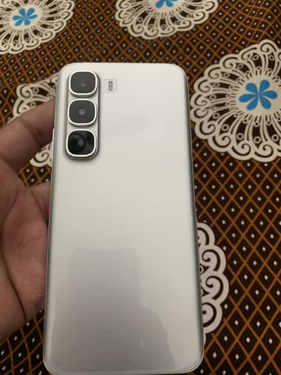 Infinix hot 60 pro +