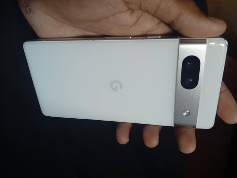 Google Pixel 7a 1