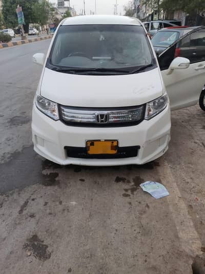 HONDA SPIKE 2012/18 1DOOR AUTO 7 SEATER