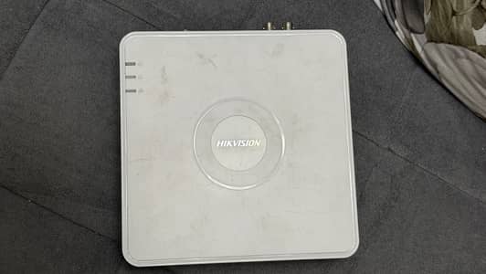 HIKvision 4 Channel DVR with 500GB HDD