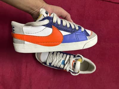 NIKE blazer low 77