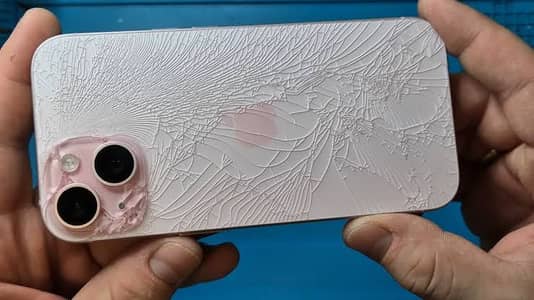 Apple iPhone 15