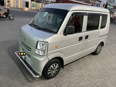 Suzuki Every 2014 in genuine and 10/10 condition