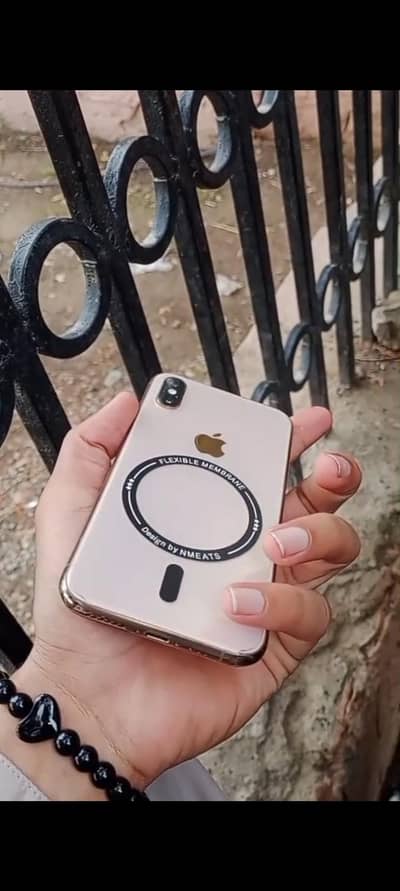 Apple iPhone XS