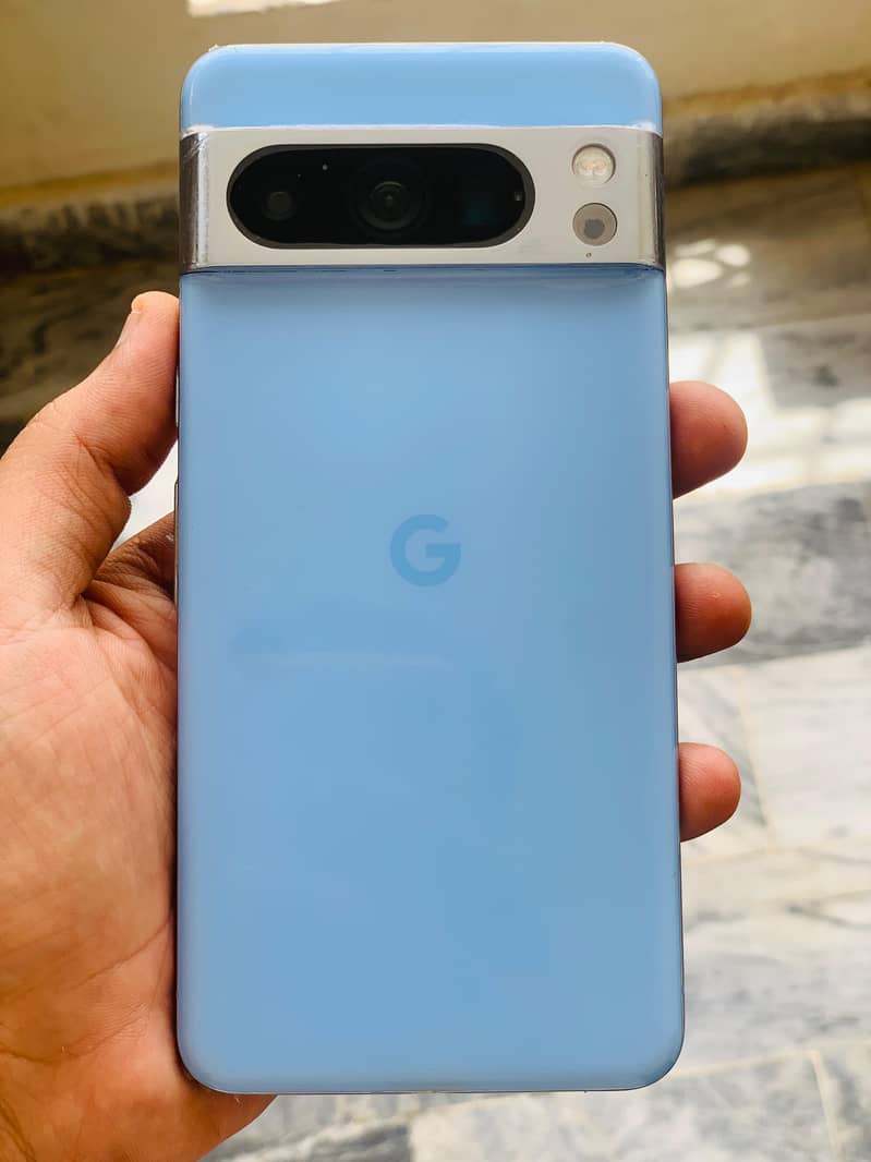 Google Pixel 8 Pro 3