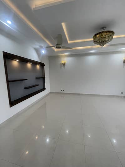 14 Marla ( 40*90 ) Upper Portion Is Available For Rent In Sector G-10