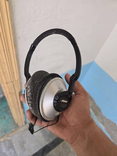 bose headphones  wired