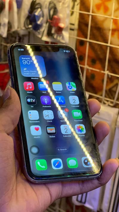 Apple iPhone 11