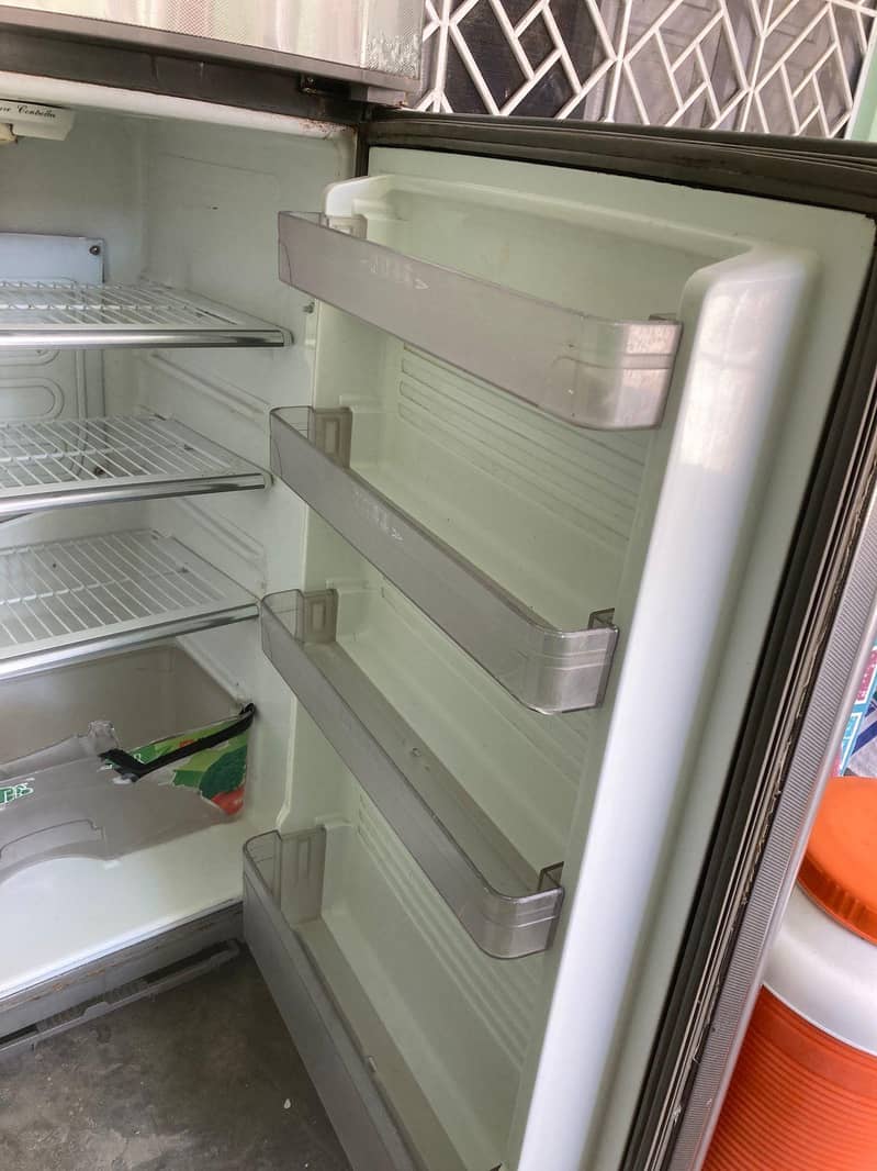 fridge 4