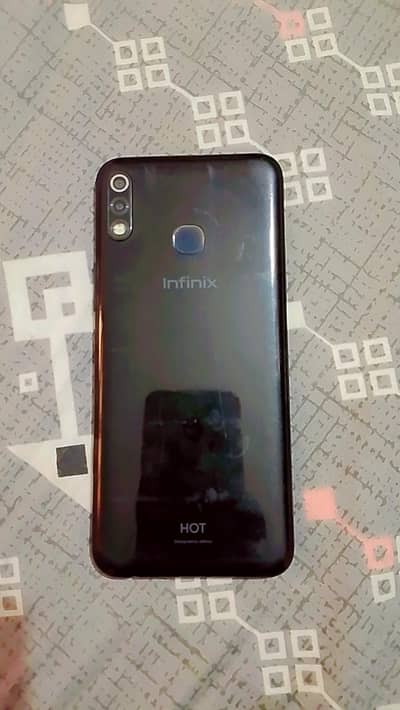 Infinix Hot 8 Lite