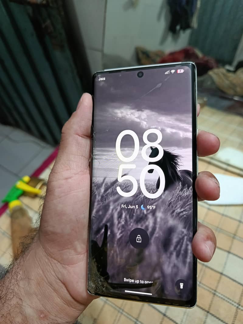 Google pixel 6 Pro 1
