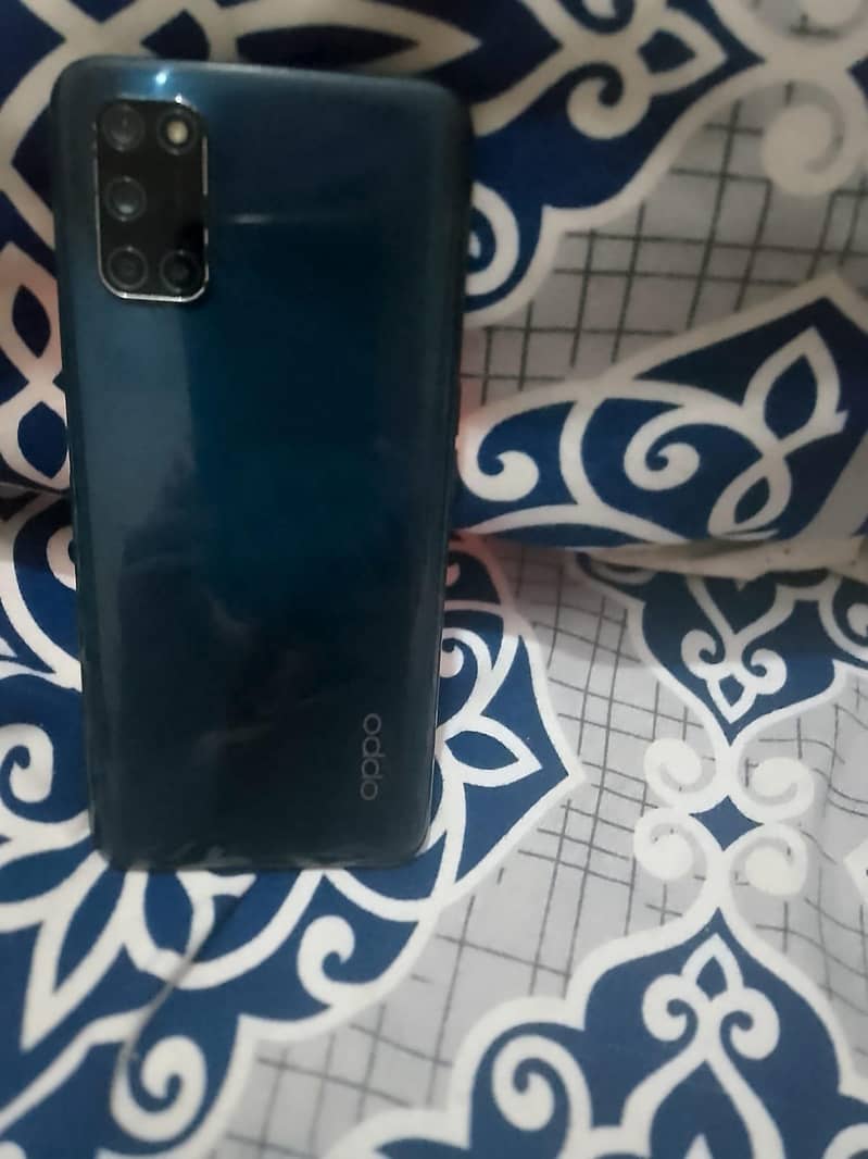 OPPO A52 3