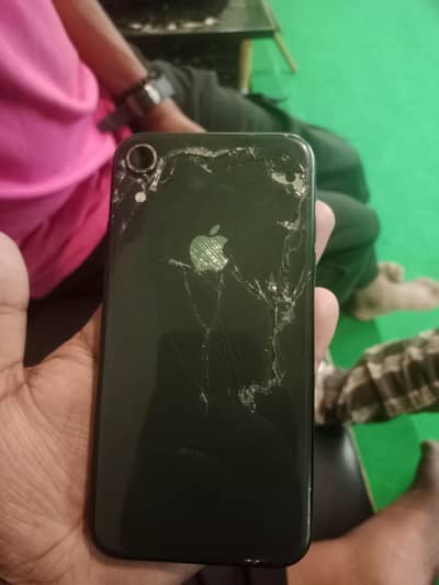 iphone XR 64GB