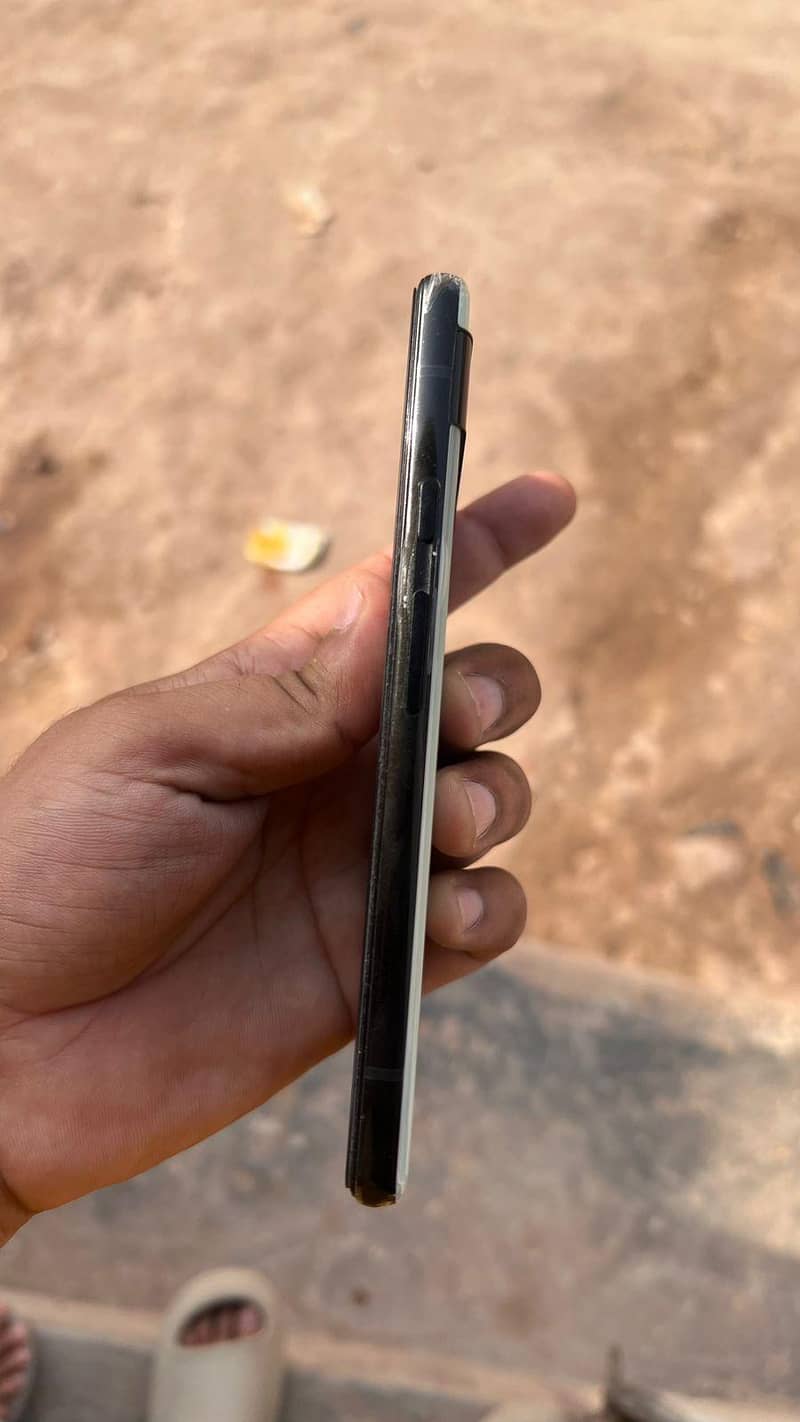 Google Pixel 6a 3