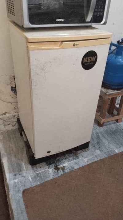 LG Mini Fridge