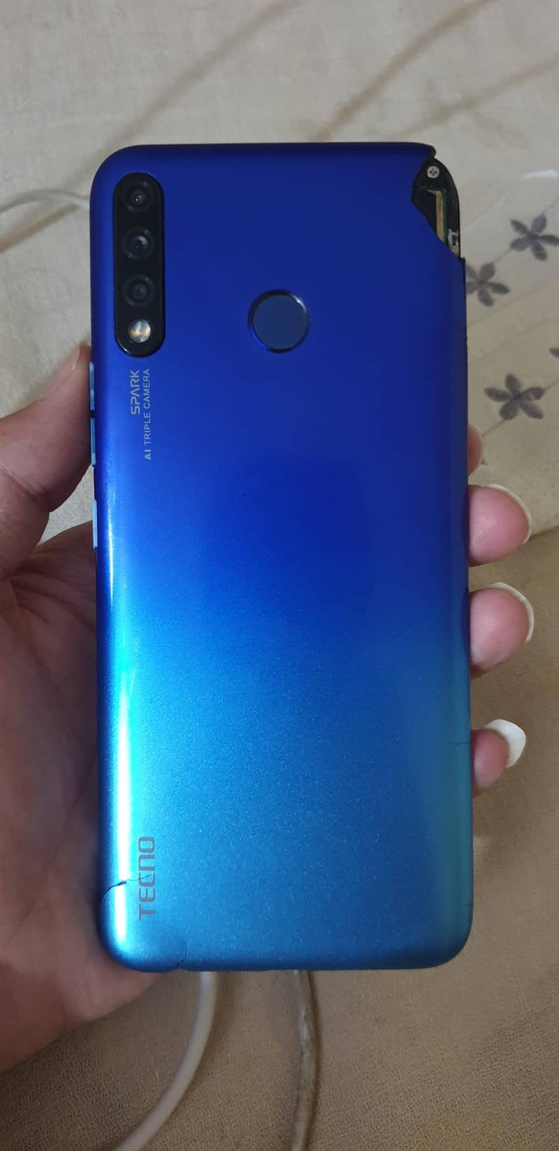 Tecno Spark 4 0