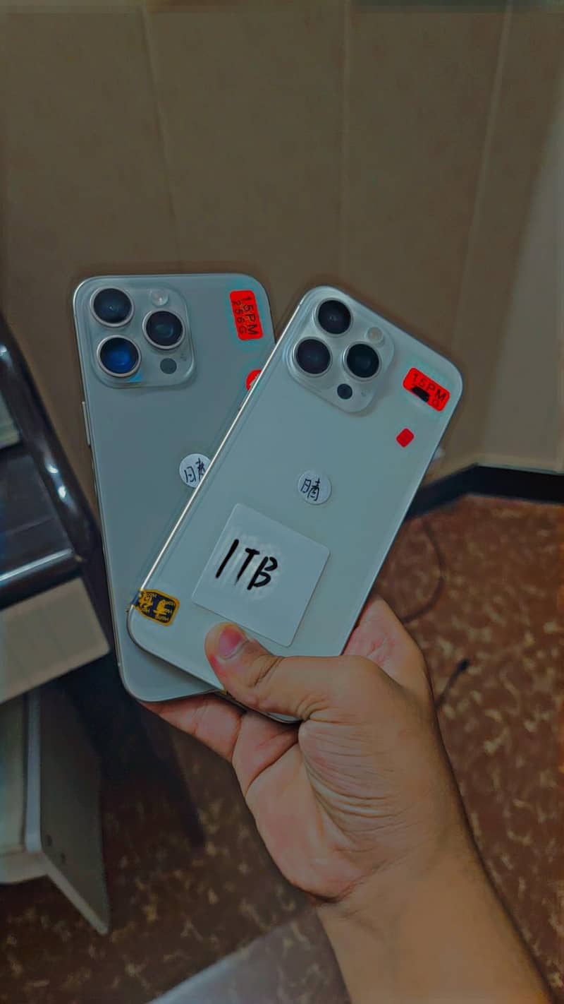 iphone 15 pro max 4