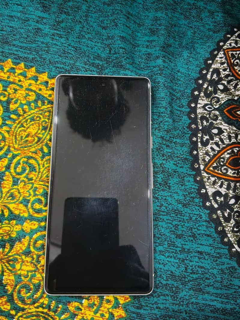 Google Pixel 7 4