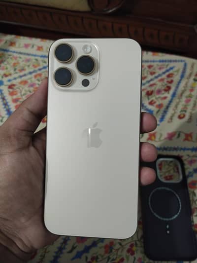 Apple Iphone 16 Pro Max