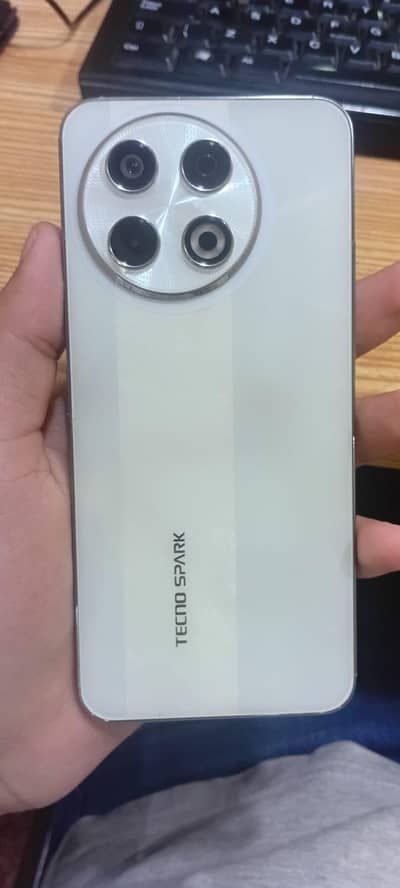 Tecno SPARK 30 Pro