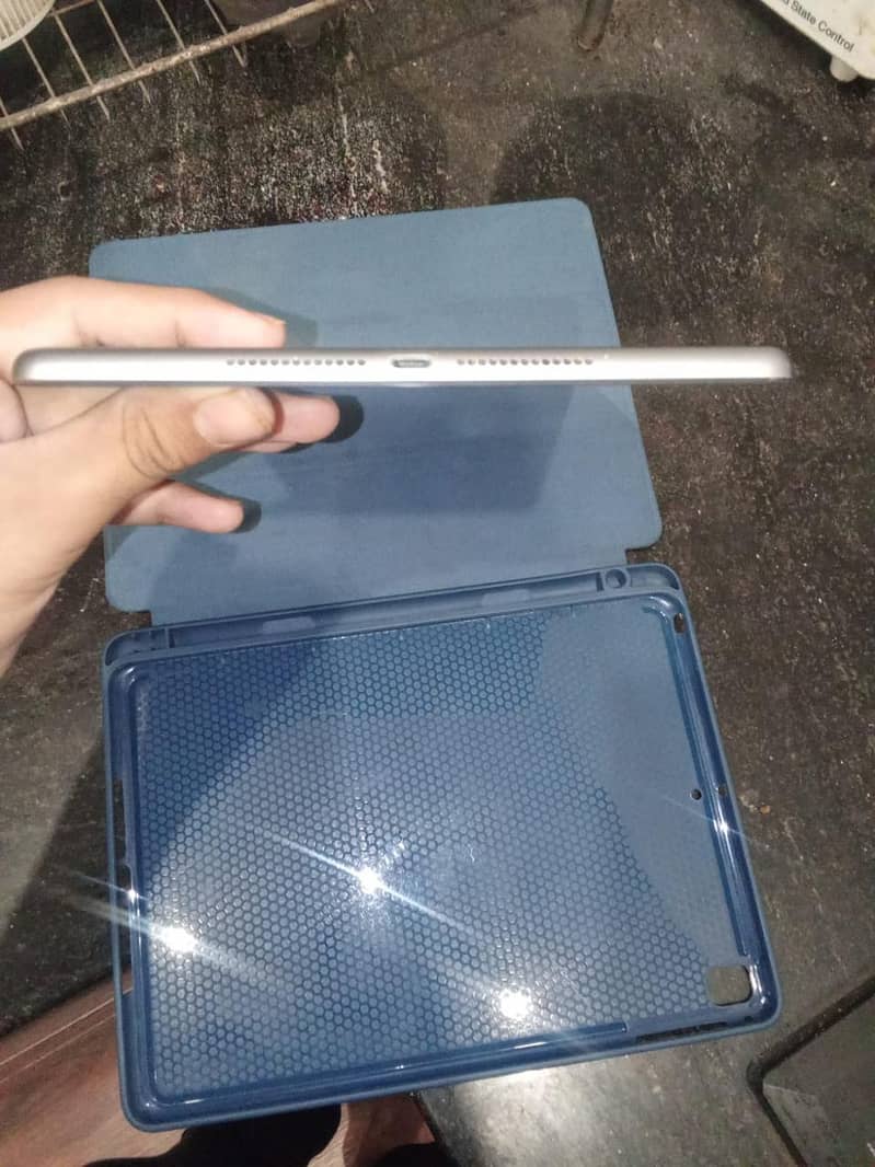ipad 6 generation 4