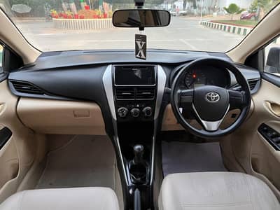 Toyota Yaris Gli 1.3 M/T - Home Used Excellent Condition