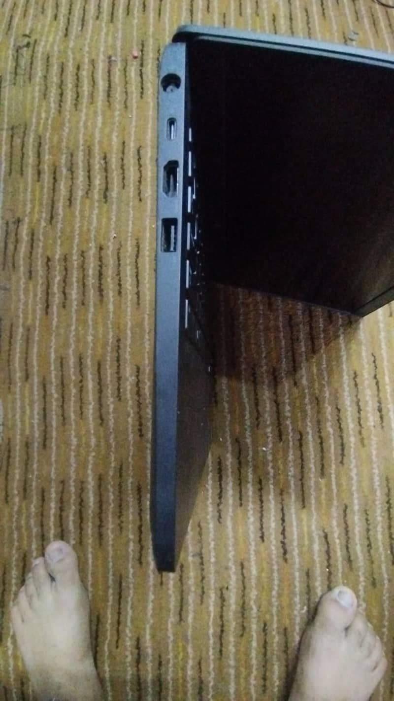 Dell model 7490 2