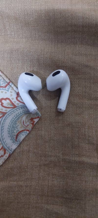 Apple airpods 3rd Generation 100%Genuine Amazing Sound quality