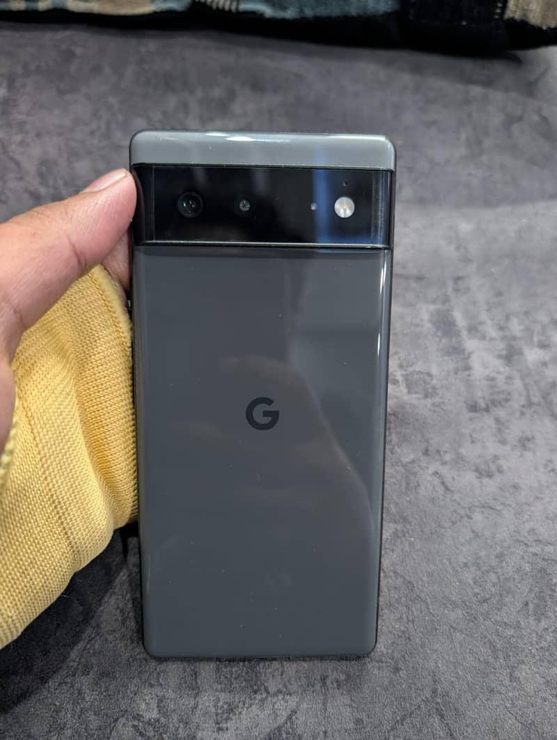 Google Pixel 6 4