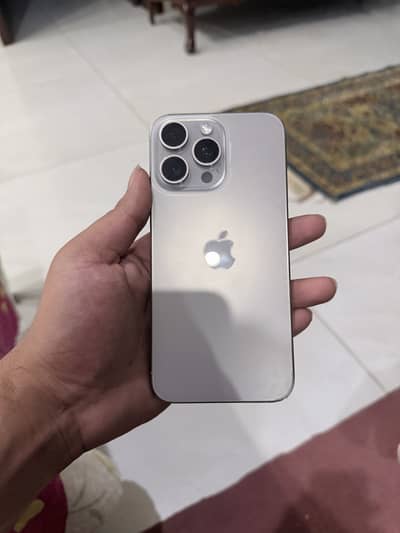 Apple iPhone 15 Pro Max