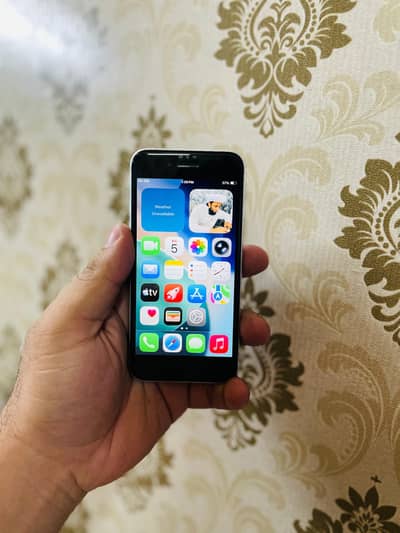 Apple iPhone SE PTA approved Read Ad