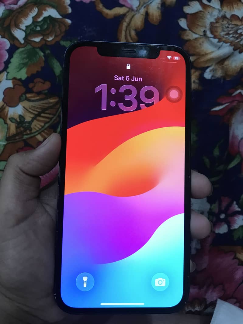 Apple iPhone 12 0